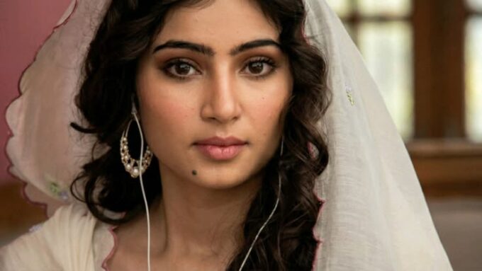 Sara Arjun set to play Madhubala in upcoming biopic film