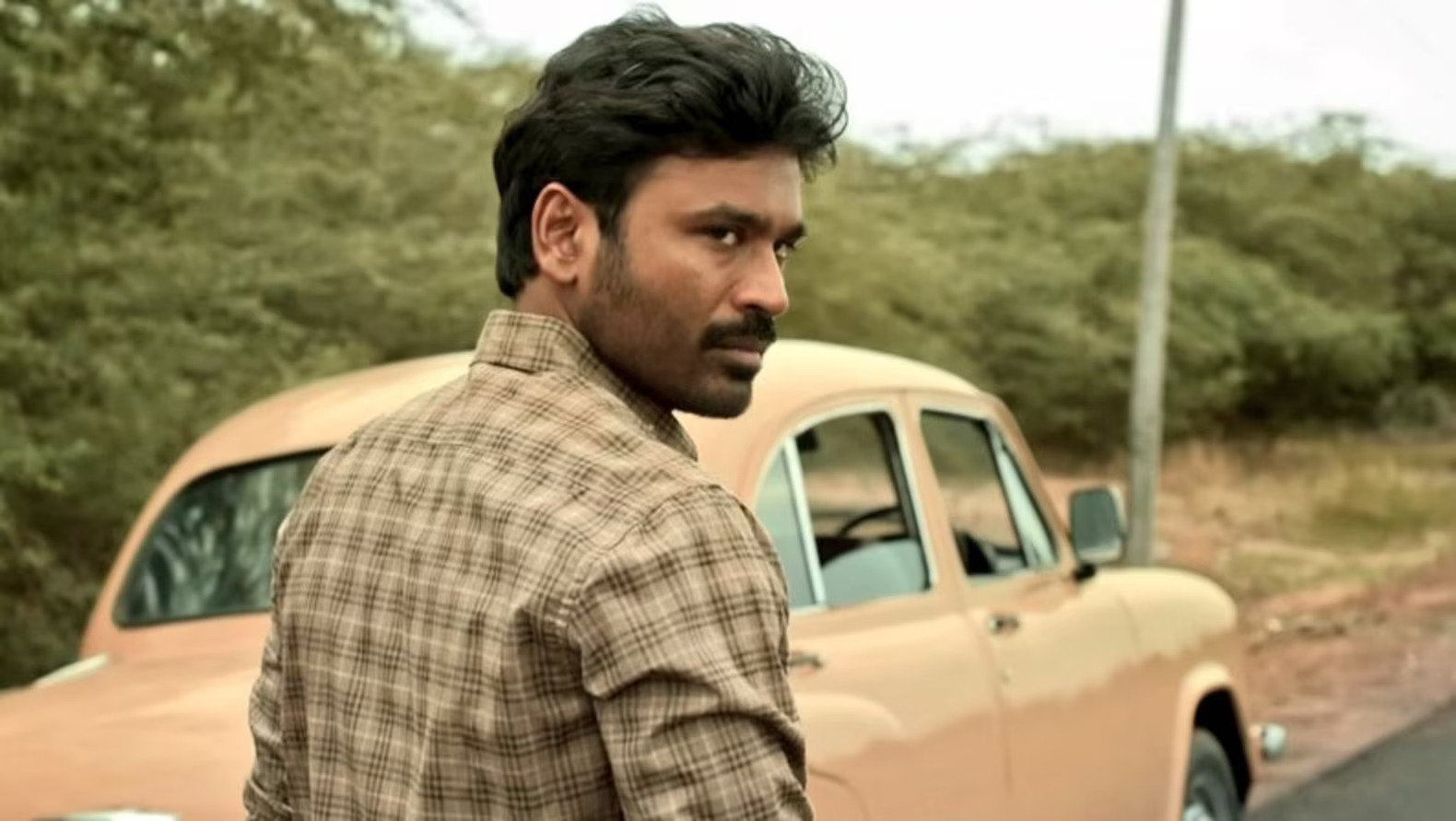 Dhanush intense look from Kara movie