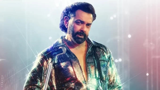 Bobby Deol rockstar look in Bandar poster
