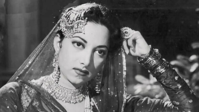 Jackie Shroff pays tribute to Suraiya on her 97th birth anniversary