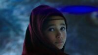 Kaylee Hottle, the young actor who portrayed Jia in the Godzilla x Kong films, has died at the age of 18 following a tragic car accident.
